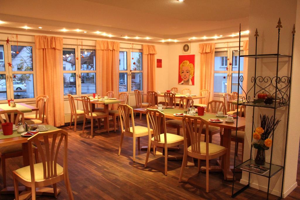 Hotel Gasthaus Bock Reichenbach an der Fils Zewnętrze zdjęcie